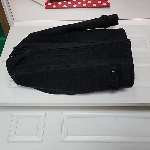 St. JOHN'S BAY Large Wool coat with fur lined hood. - Picture 2 of 4